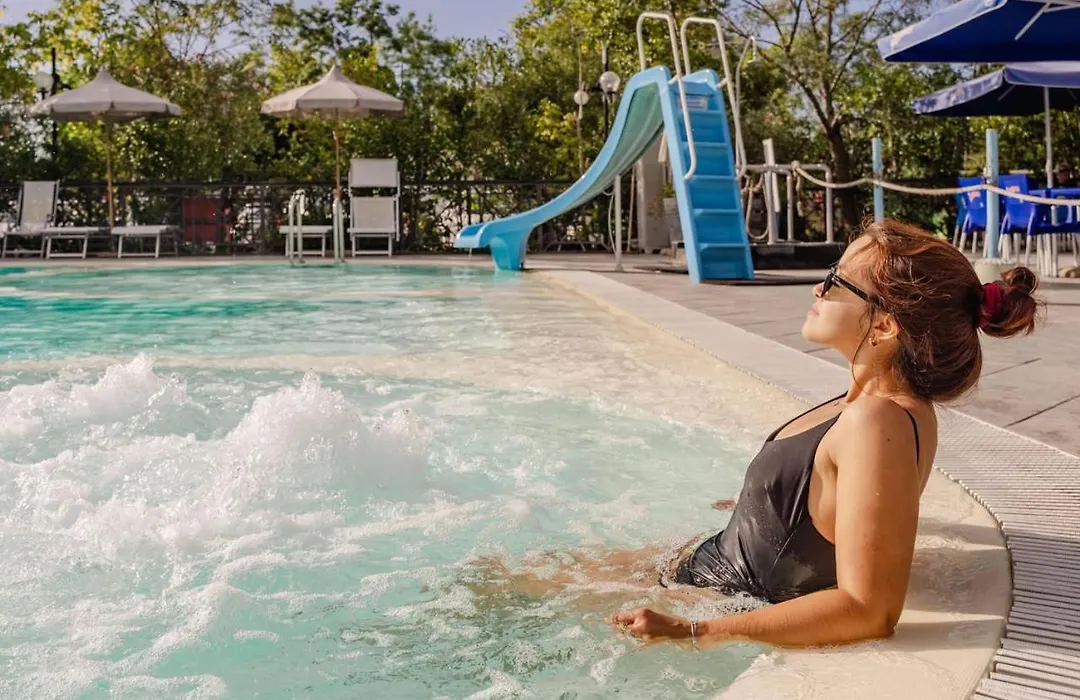 Camping Village Torre Pendente-1